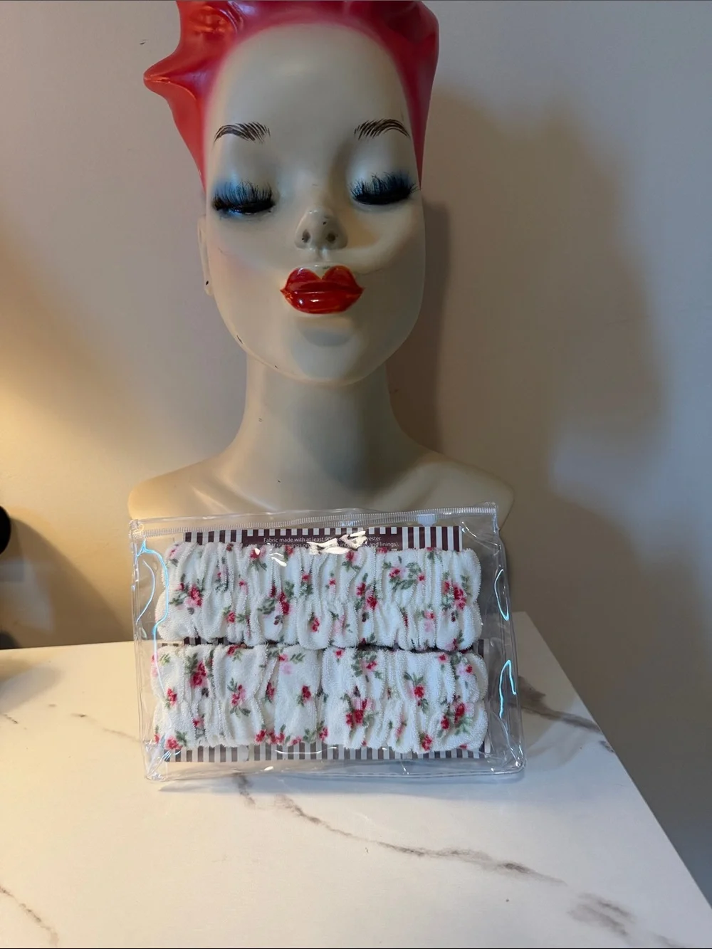 Wild Fable Floral Spa Headwrap and Wristbands Set - White with Pink Roses